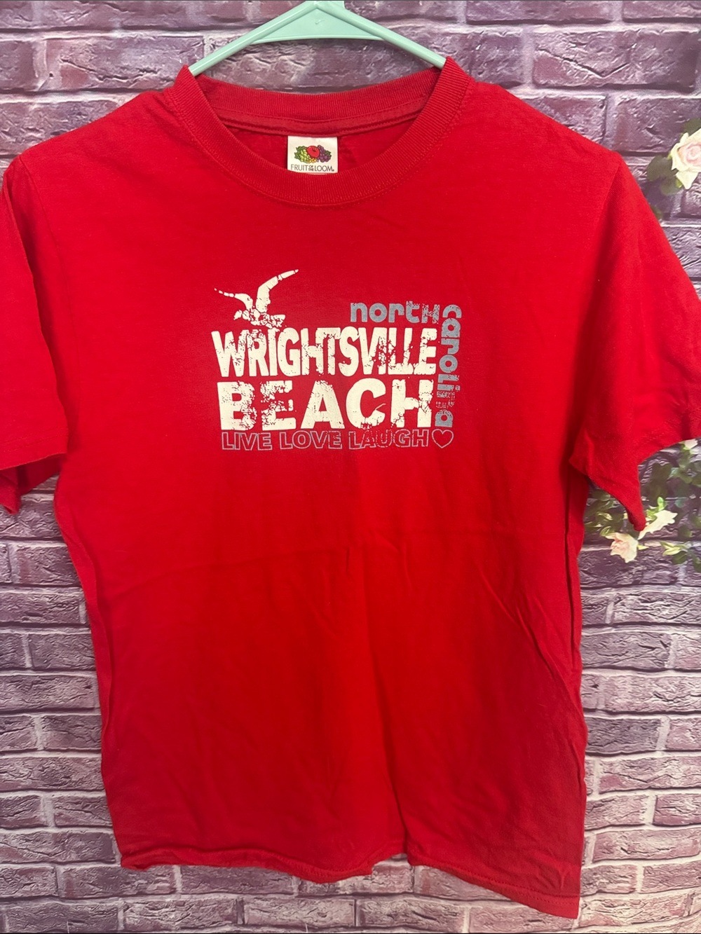Fruit of the Loom Red Wrightsville Beach Graphic Tee with White Print unisex